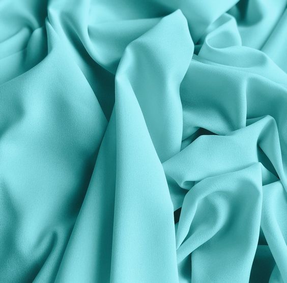 A Complete Guide To Crepe Fabric - Needles & Thimbles